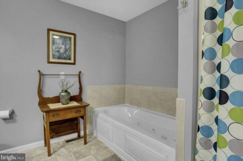 61 Crooked Dr, West Enola PA  17025-1522 exterior