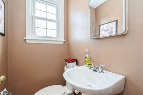 1060 County Road 523, Flemington NJ  08822-7038 exterior