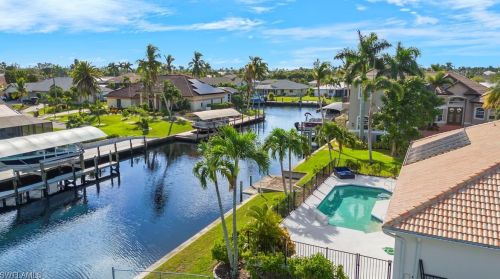 5337 10th Ave, Cape Coral, FL 33914-7077