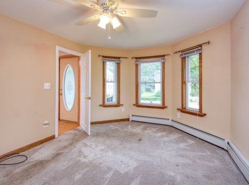 49 Poland St, Webster MA 01570-2712 exterior