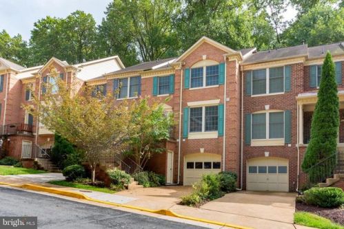 7507 Westmore Dr, Springfield, VA 22150-4265