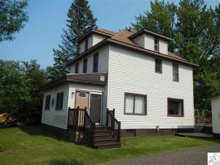 24 2nd St, Duluth MN  55802-2013 exterior
