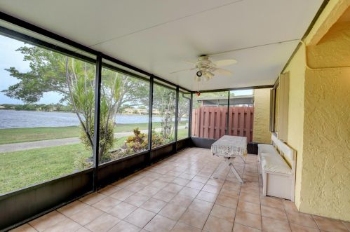 16313 Country Lake Cir, Delray Beach, FL 33484-6656
