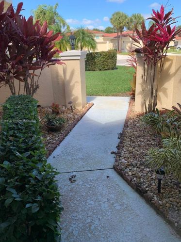 3784 Whispering Sound Dr, Palm City FL  34990-7734 exterior