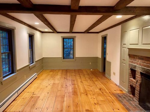 55 Shoddy Mill Rd, Manchester CT  06043-7817 exterior