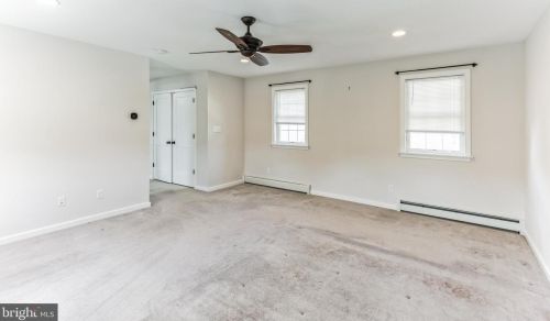 501 Delaware Ave, Lansdale PA 19446-3419 exterior