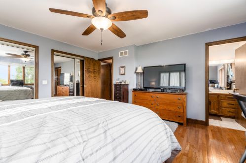 1320 Old Springfield Rd, London OH  43140-9202 exterior