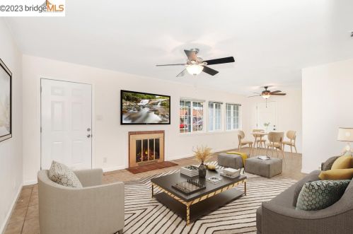 35 Mazie Dr, Concord, CA 94523-3309