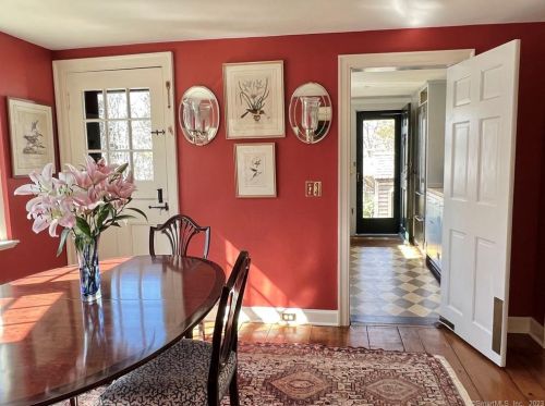 282 Joshuatown Rd, Lyme CT  06371-3035 exterior