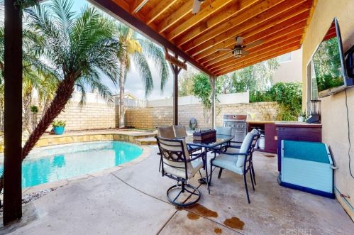 30416 Mallorca Pl, Santa Clarita CA  91384-4787 exterior