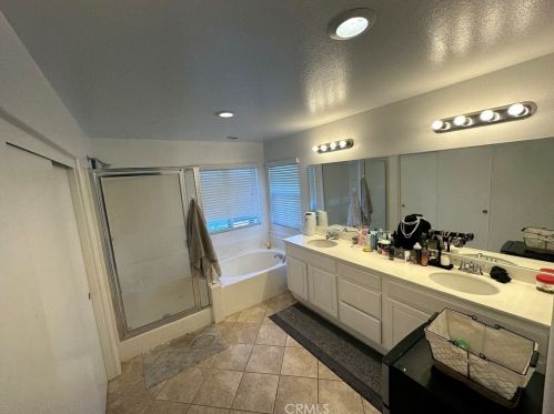 15156 Green Meadow Way, Victorville CA  92394-9521 exterior