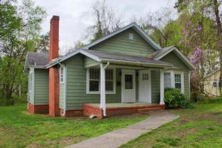 121 Mcdonald Cir, Yorktown VA  23693-3236 exterior