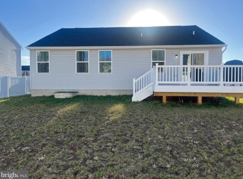 2131 Mourning Dove Dr, Locust Grove VA  22508-3118 exterior