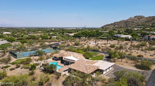 6220 Cholla Dr, Scottsdale AZ 85253-3170 exterior