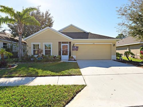 432 Briarcliff Cir, Sebastian, FL 32958-8698