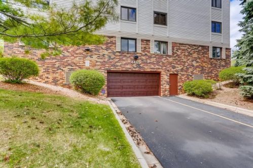 4465 Trenton Ln, Minneapolis MN  55442-3304 exterior