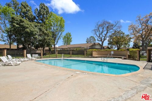 9362 Tudor Ln, Garden Grove CA  92841-3427 exterior