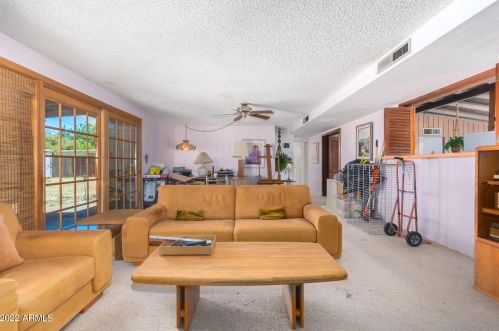 6830 15 St, Phoenix AZ 85006-1125 exterior