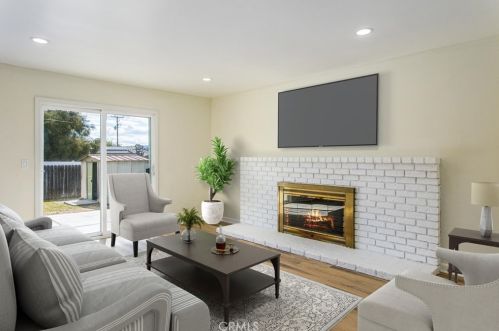 1440 Colton Ave, Redlands CA  92374-3825 exterior