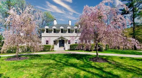 457 Lake Rd, Tuxedo Park NY  10987-4108 exterior