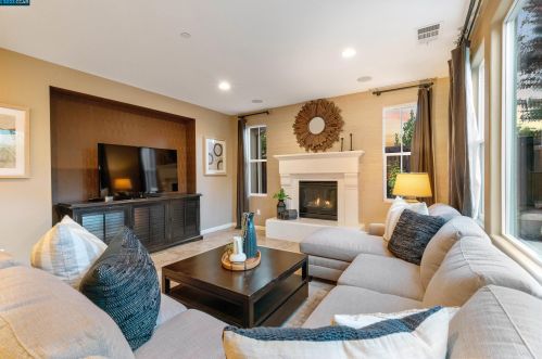 5410 Belarus St, Danville, CA 94506-5042