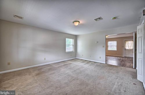 14 14th St, Harrisburg, PA 17103-2205