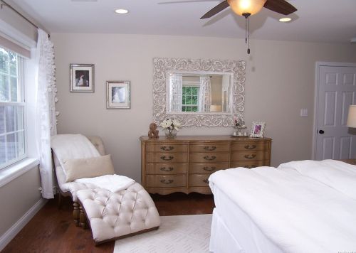 10 Ridgewood St, Elwood NY  11731-1614 exterior