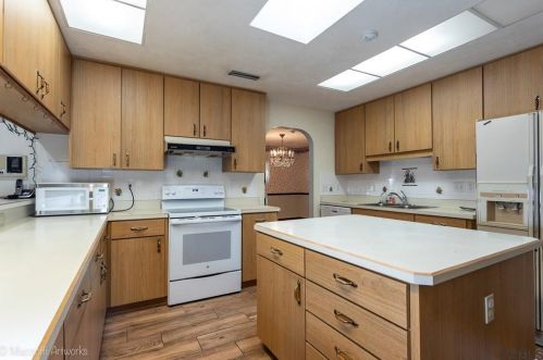 720 Santa Ana Ave, Ormond Beach FL  32174-7435 exterior