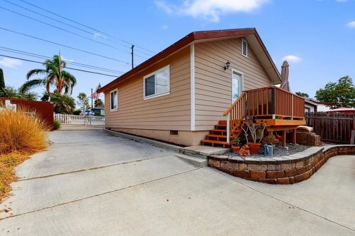 4608 70th St, La Mesa, CA 91942-4506