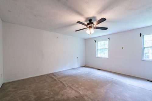 47 New London Ln, Oakmont PA  15139-1100 exterior