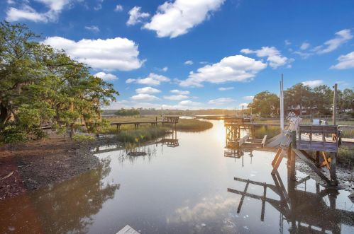 3984 Gift Blvd, Johns Island SC  29455-7740 exterior