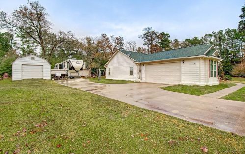 23200 Baneberry Rd, Magnolia, TX 77355-6978