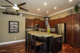1290 Carla Vista Dr, Gilbert, AZ 85295-5597