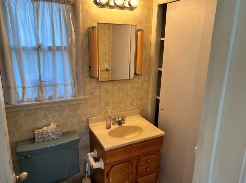 11 1st Ave, Greenville PA  16125-1834 exterior