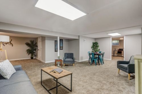 4460 Glenway St, Milwaukee WI 53225-4449 exterior