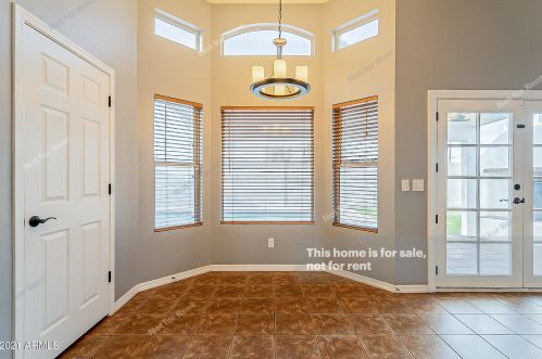 5162 Diamond Ave, Mesa AZ 85208-2083 exterior