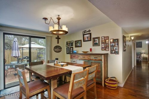 6457 Camino Libby, Tucson, AZ 85718-2025