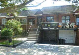 1718 Stuart St, Brooklyn, NY 11229-2632