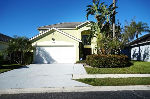 2044 Normandy Cir, West Palm Beach, FL 33409-7386