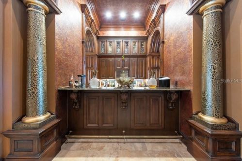 2014 Pioneer Dr, Lakeland FL  33809-4995 exterior