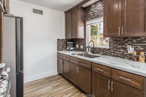 6872 36th St, Riverside CA  92509-1307 exterior