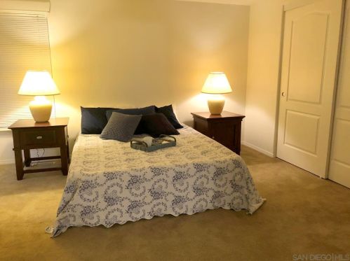 3302 Don Tomaso Dr, Carlsbad CA  92010-3951 exterior