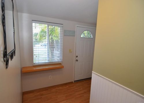 1160 Grand Ave, San Diego CA 92109-4272 exterior