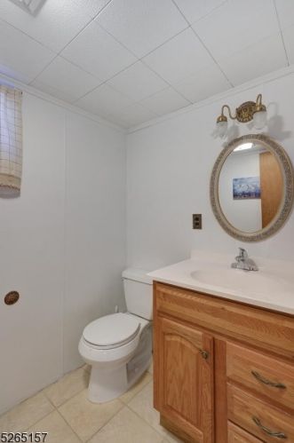 1 Prince Rd, Parsippany NJ  07054-4822 exterior