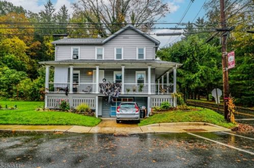 6 Sanatorium Rd, Glen Gardner, NJ 08826-3503
