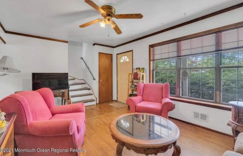 6 Vermont Ave, Jackson Twp NJ  08527-1522 exterior