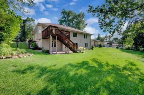 1613 Rice Creek Rd, Minneapolis, MN 55432-5238