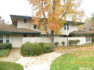 706 Roundtree Ct, Sacramento, CA 95831-2658