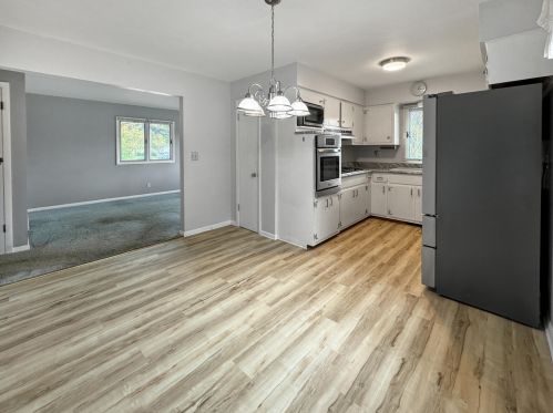 800 Moreland Blvd, Waukesha, WI 53186-2544