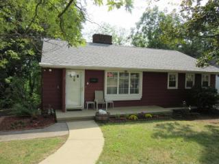 110 Park Dr, Kingsport, TN 37660-3804